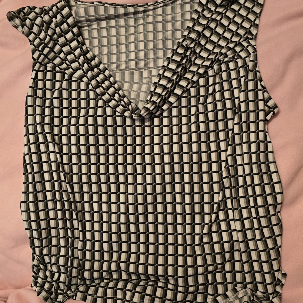 Black and White Ruffled Cap Sleeve Blouse